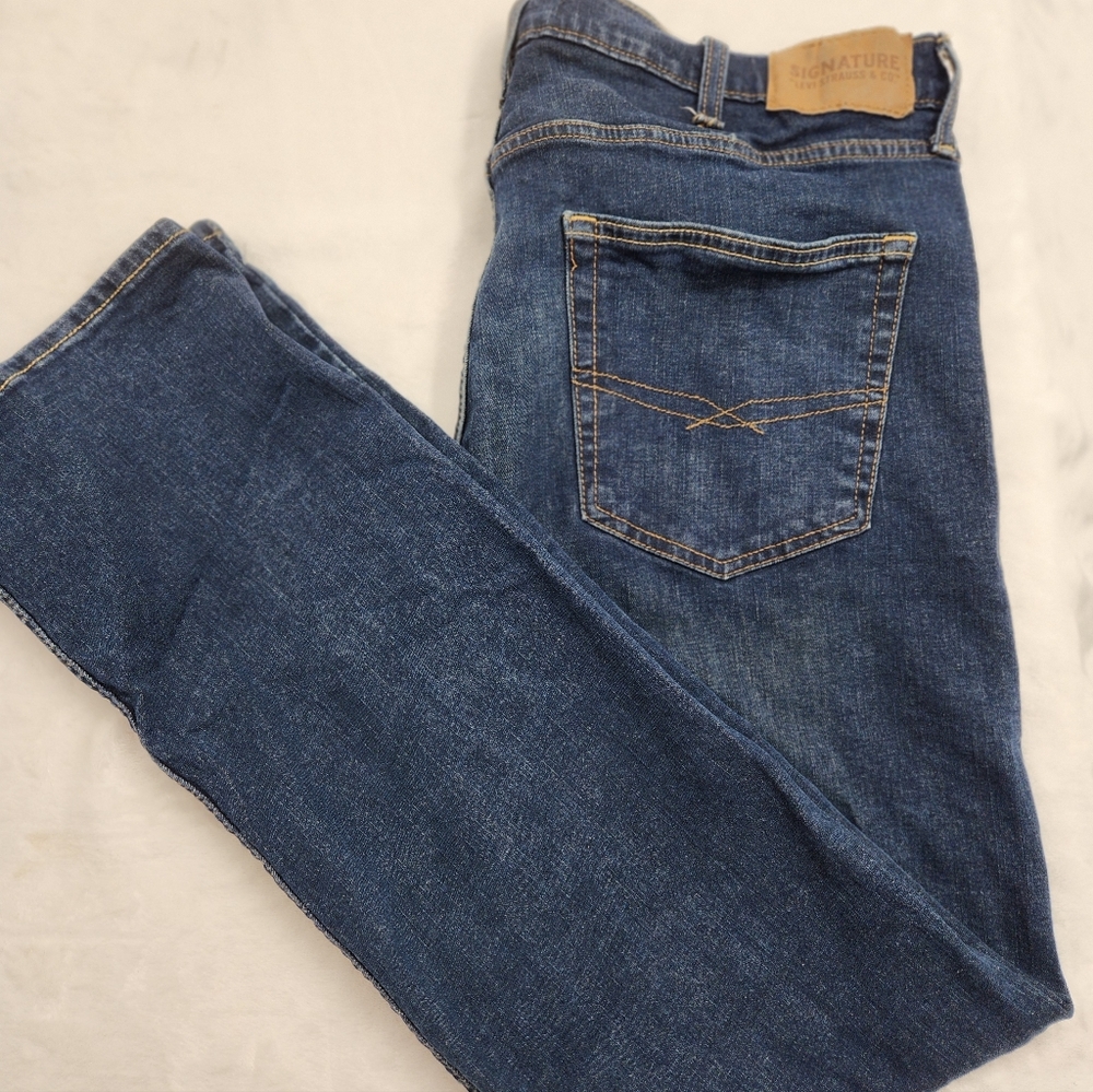 Signature Levi Strauss Mens S51 Straight Fit Jeans Size 38 X 30